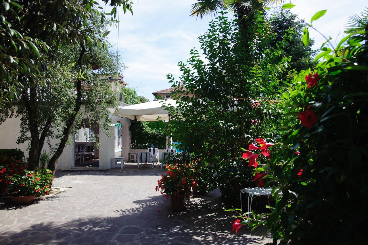 Hotel Nautic B&B Bellaria-Igea Marina Bagian luar foto